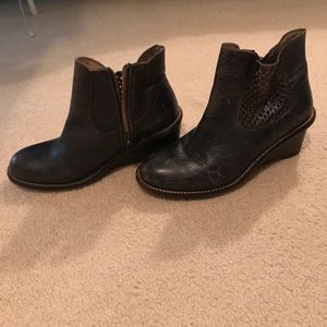 BedStu Booties Size 10 black