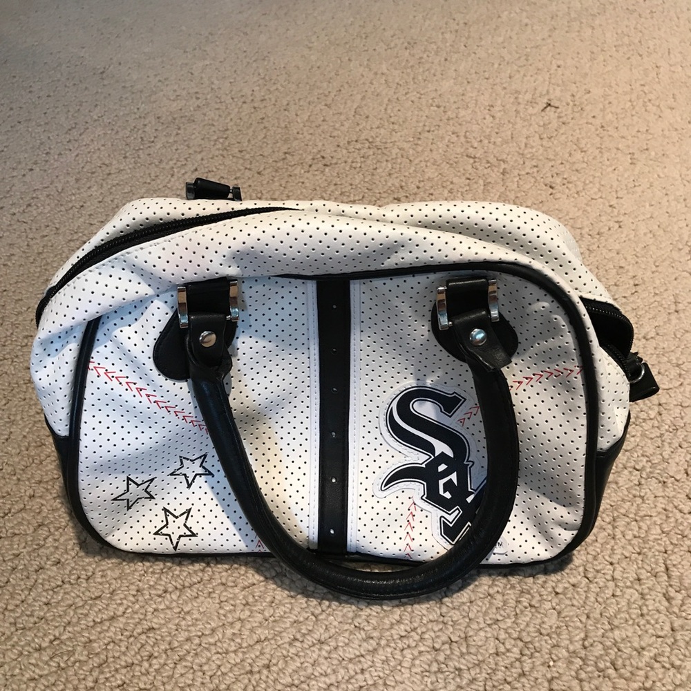 White Sox purse