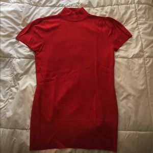 LONG FLATTERING SHORT SLEEVE TURTLE NECK ✨