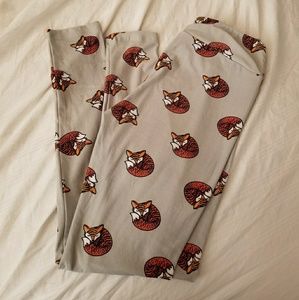 Lularoe sleeping fox leggings OS UNICORN
