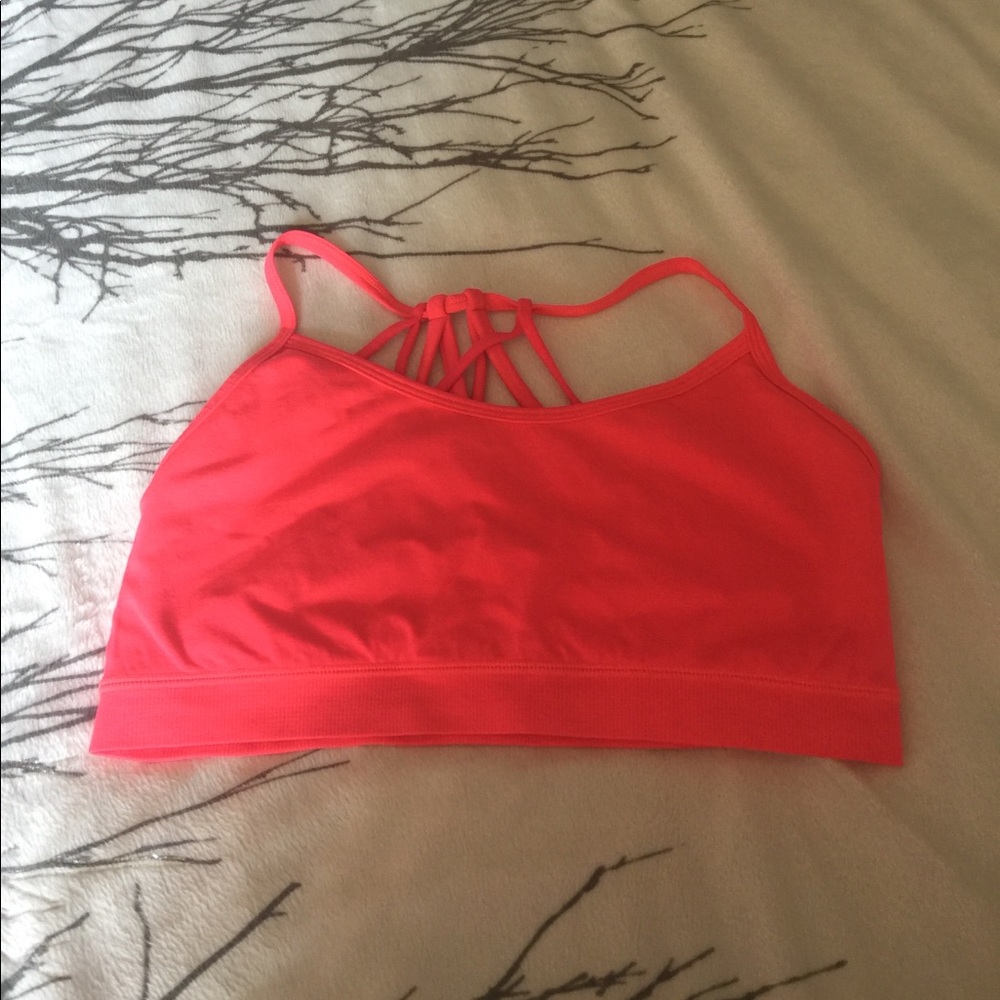 Fabletics sports bra