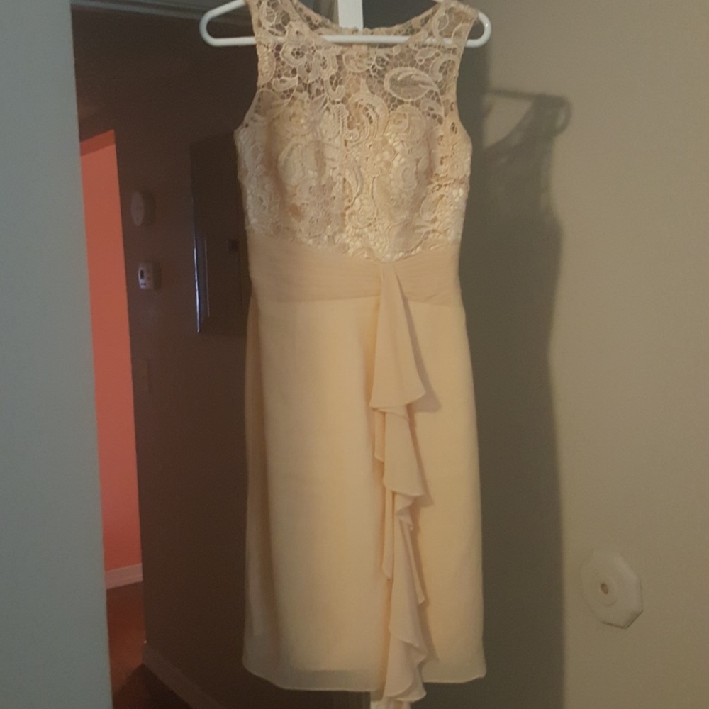 Dress - Picture 1 of 2