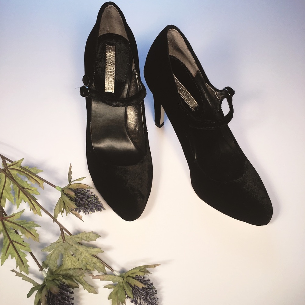 Banana Republic Velvet Mary Janes
