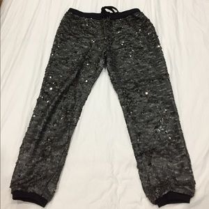 Free People Sequin sweatpants 🙀
