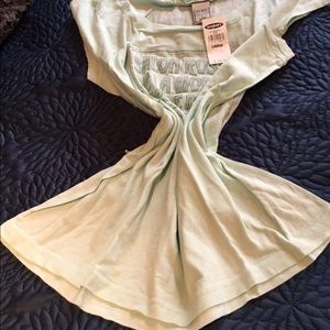 Old Navy t-shirt, size L