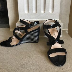 Aquatalia Wedge Sandal Size 7.5