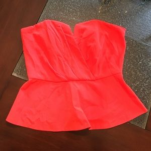 Strapless top