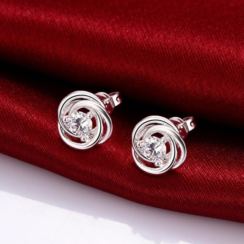 Small elegant crystal earrings