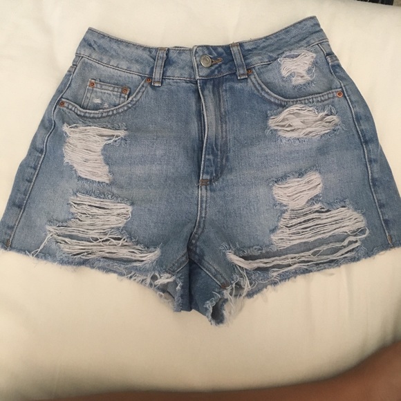 Topshop Pants - Denim shorts