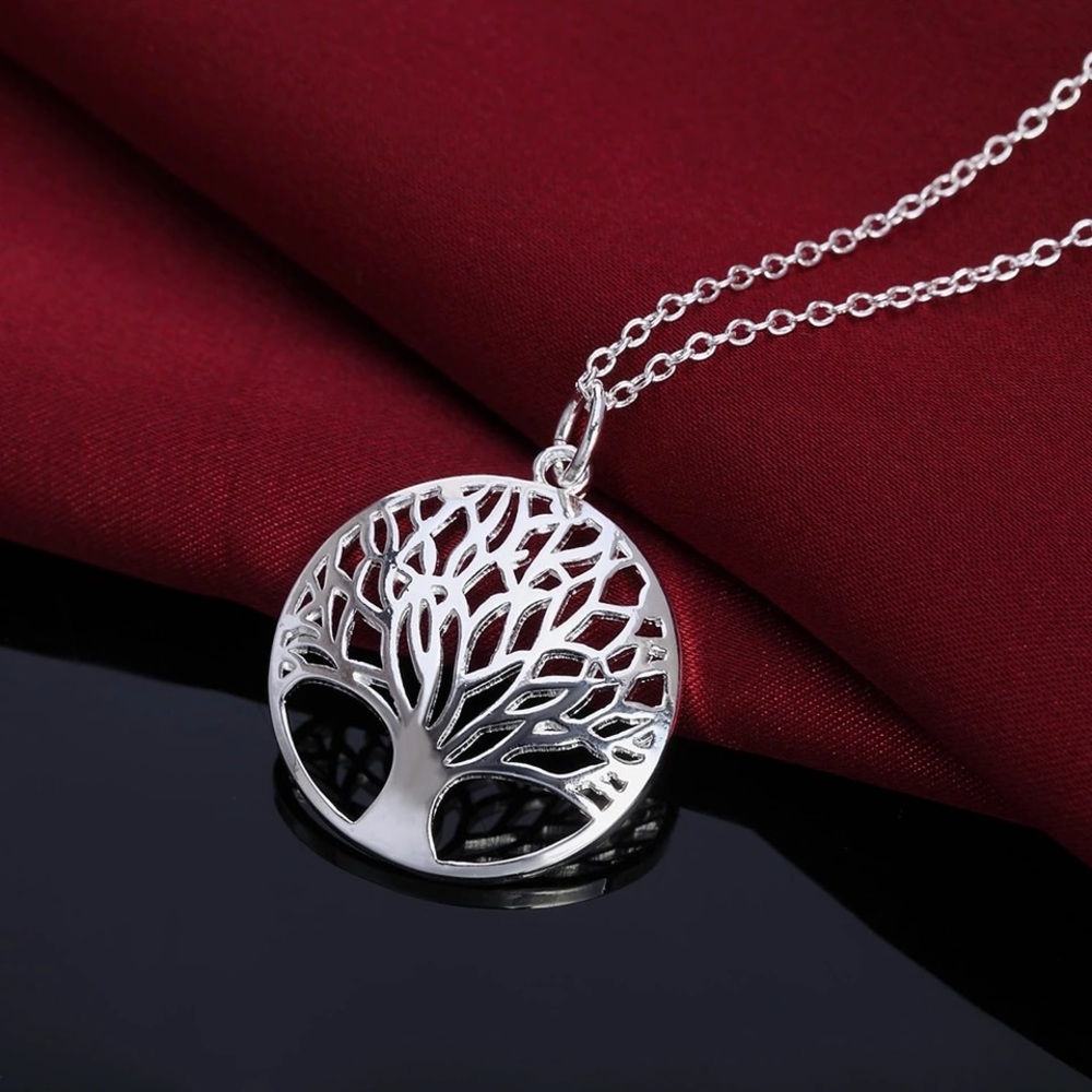 Tree of life pendant necklace
