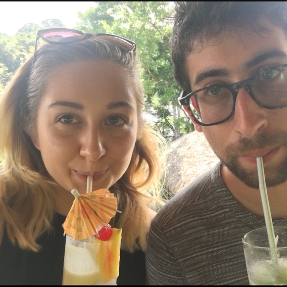 Meet your Posher, Rebeccca - Picture 2 of 2