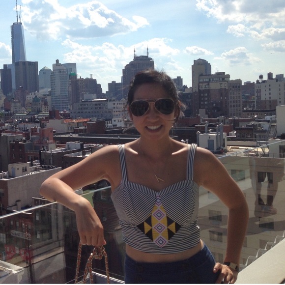 Adorable tribal pattern crop top xs - Picture 3 of 3