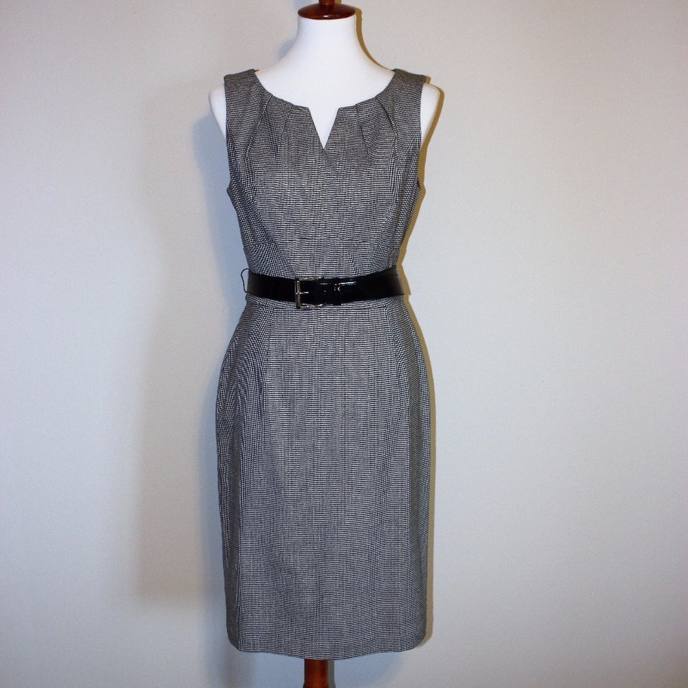 NWT HOUNDSTOOTH DRESS WITH BELT