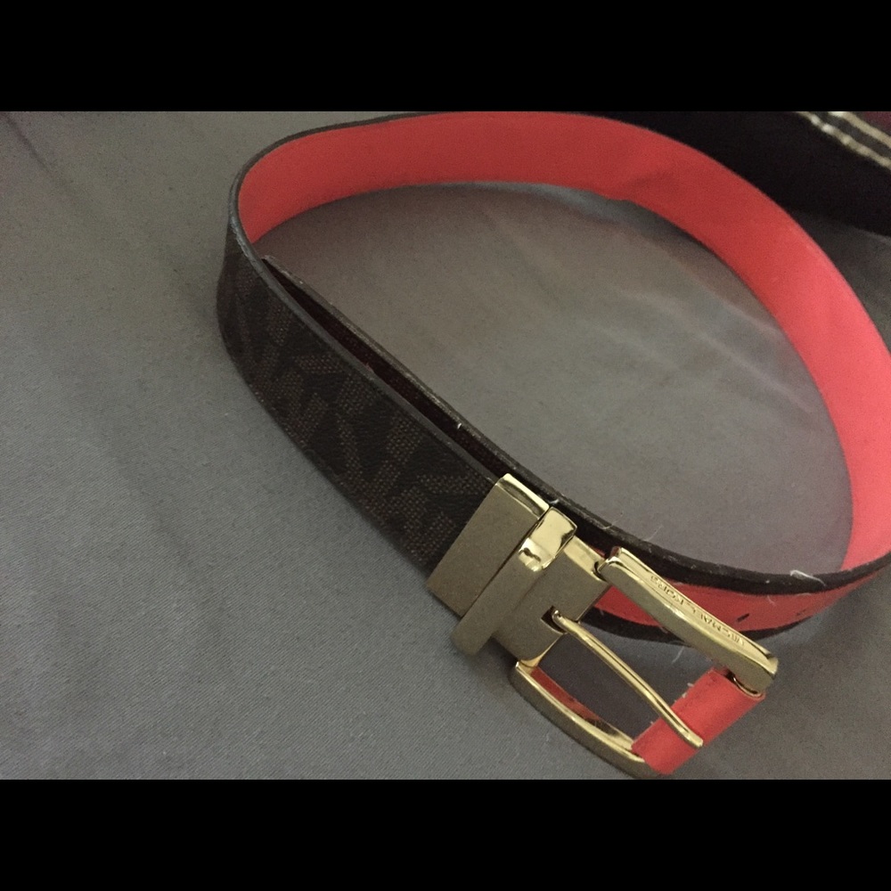 Michael kors reversible belt