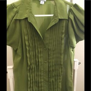 Detailed olive green blouse