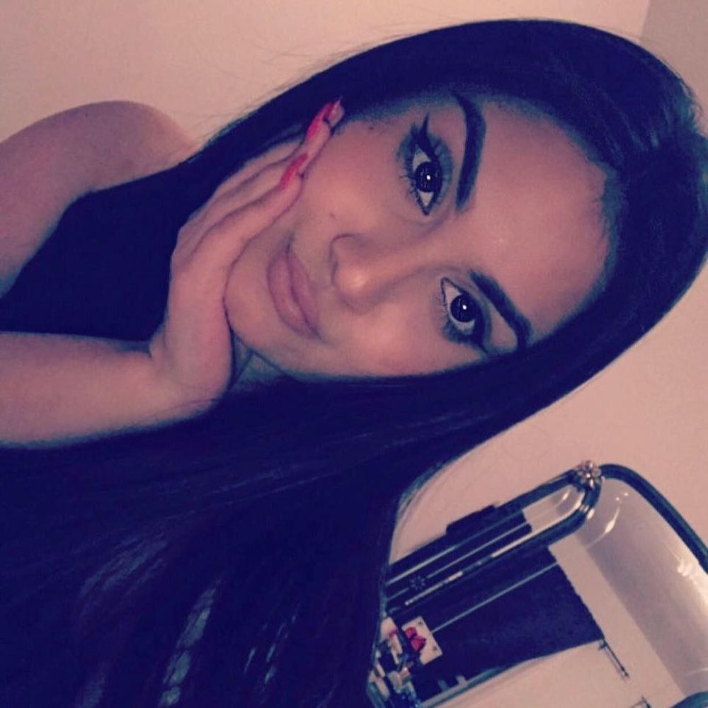 Meet your Posher, Nigina