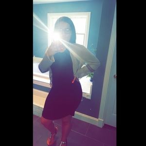 Meet your Posher, Olivia