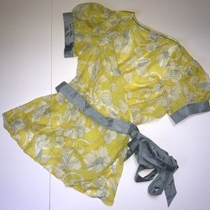 ANTHRO gauzy yellow & blue floral wrap top size 0