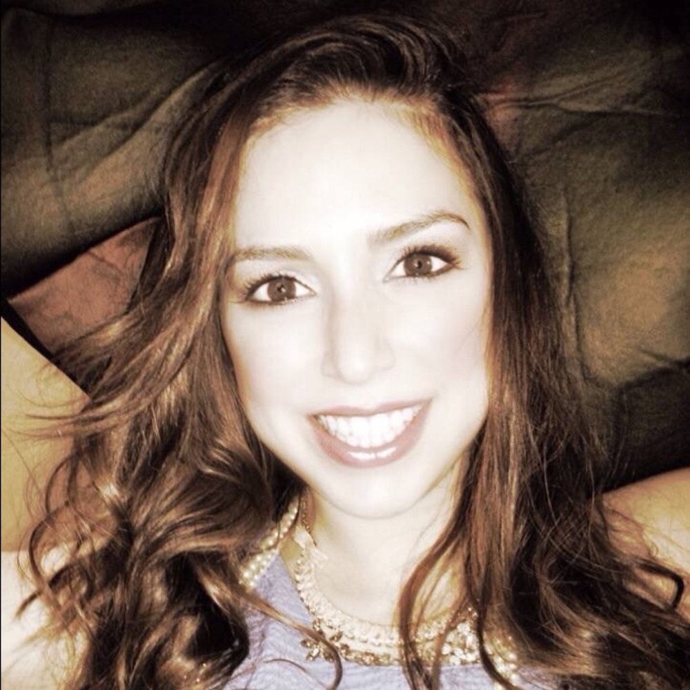 Meet your Posher, Denisse