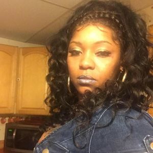 Meet your Posher, Lisa