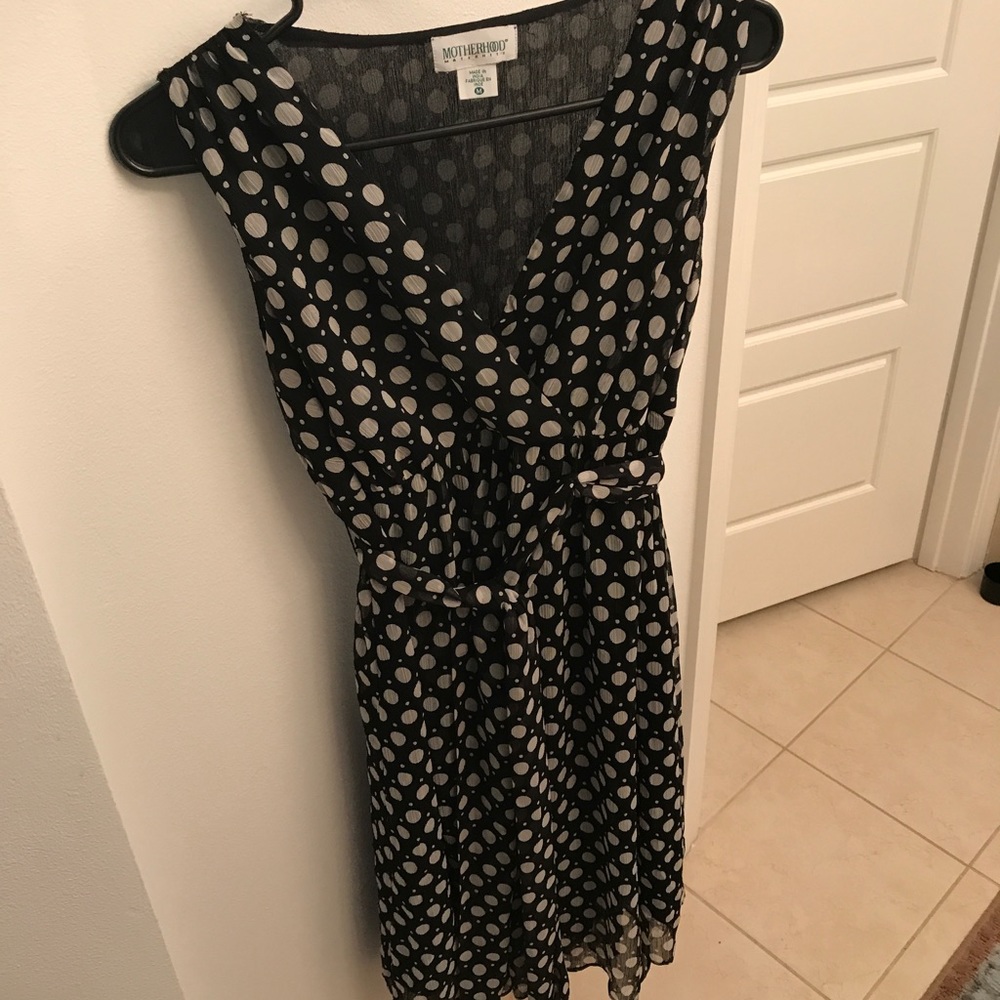 Motherhood maternity dress size medium