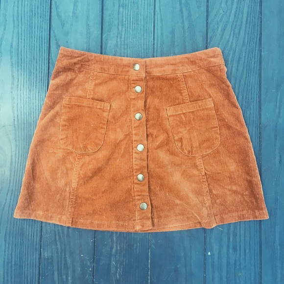 *SOLD* Brandy Melville Corduroy Skirt - Picture 2 of 4