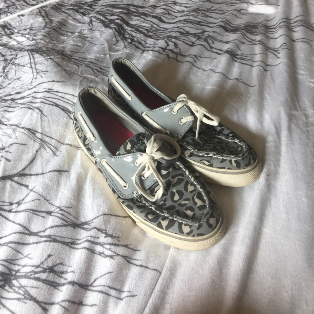 Sperry topsiders