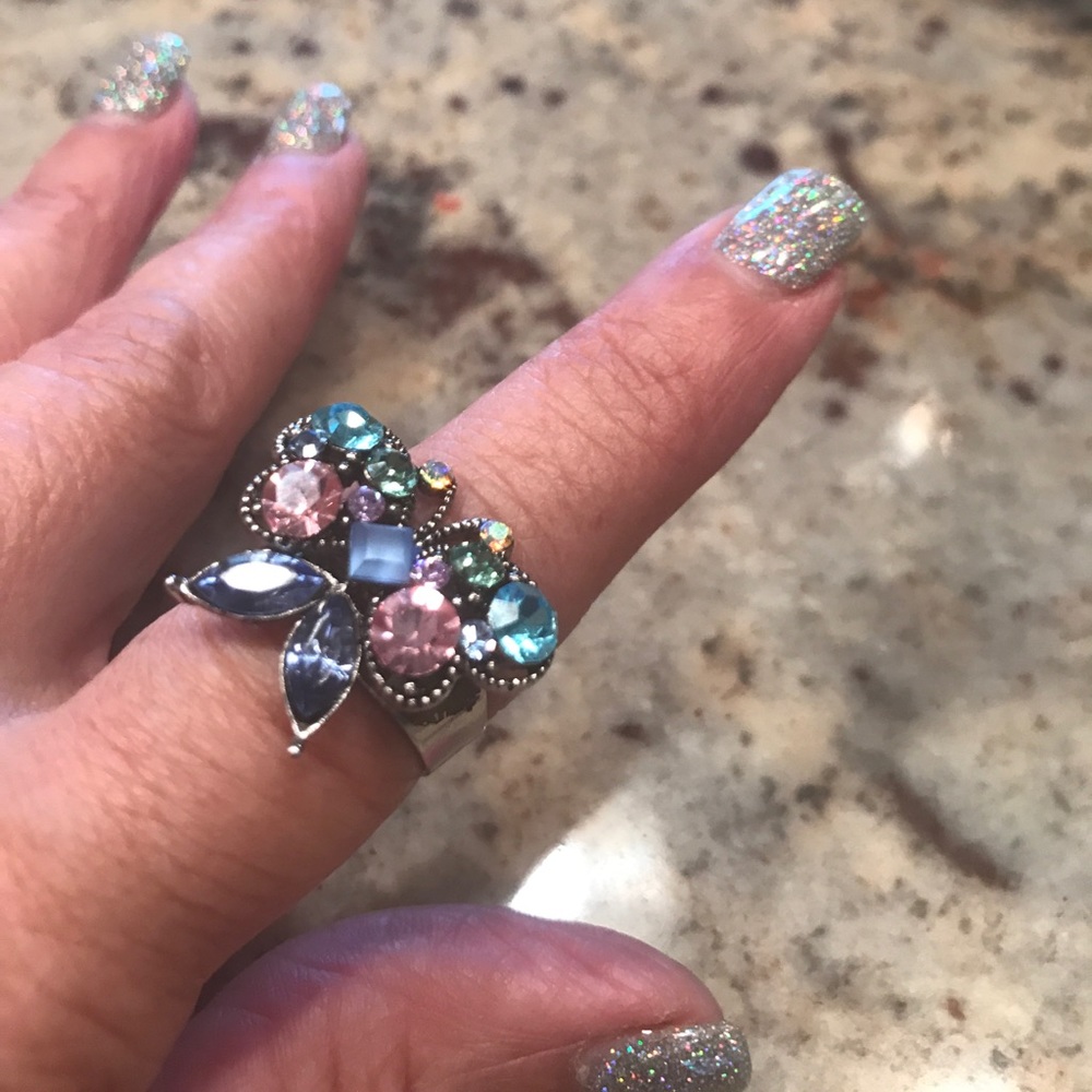 Costume Ring - image 3