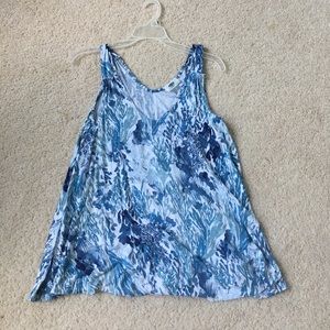 Old navy watercolor coral tank
