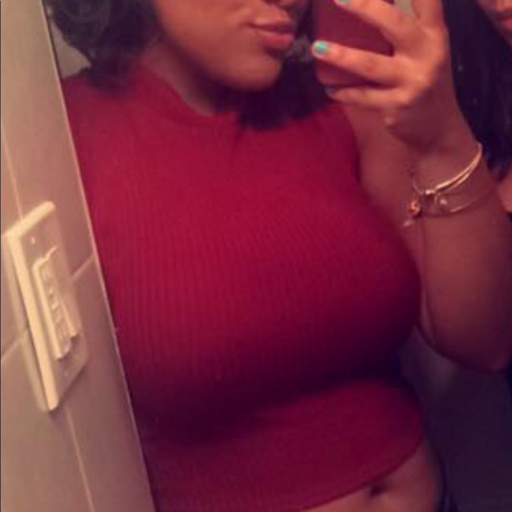 Red crop top!