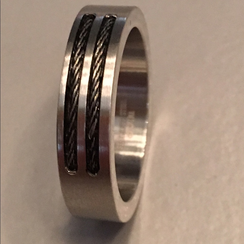Stainless steel ring
