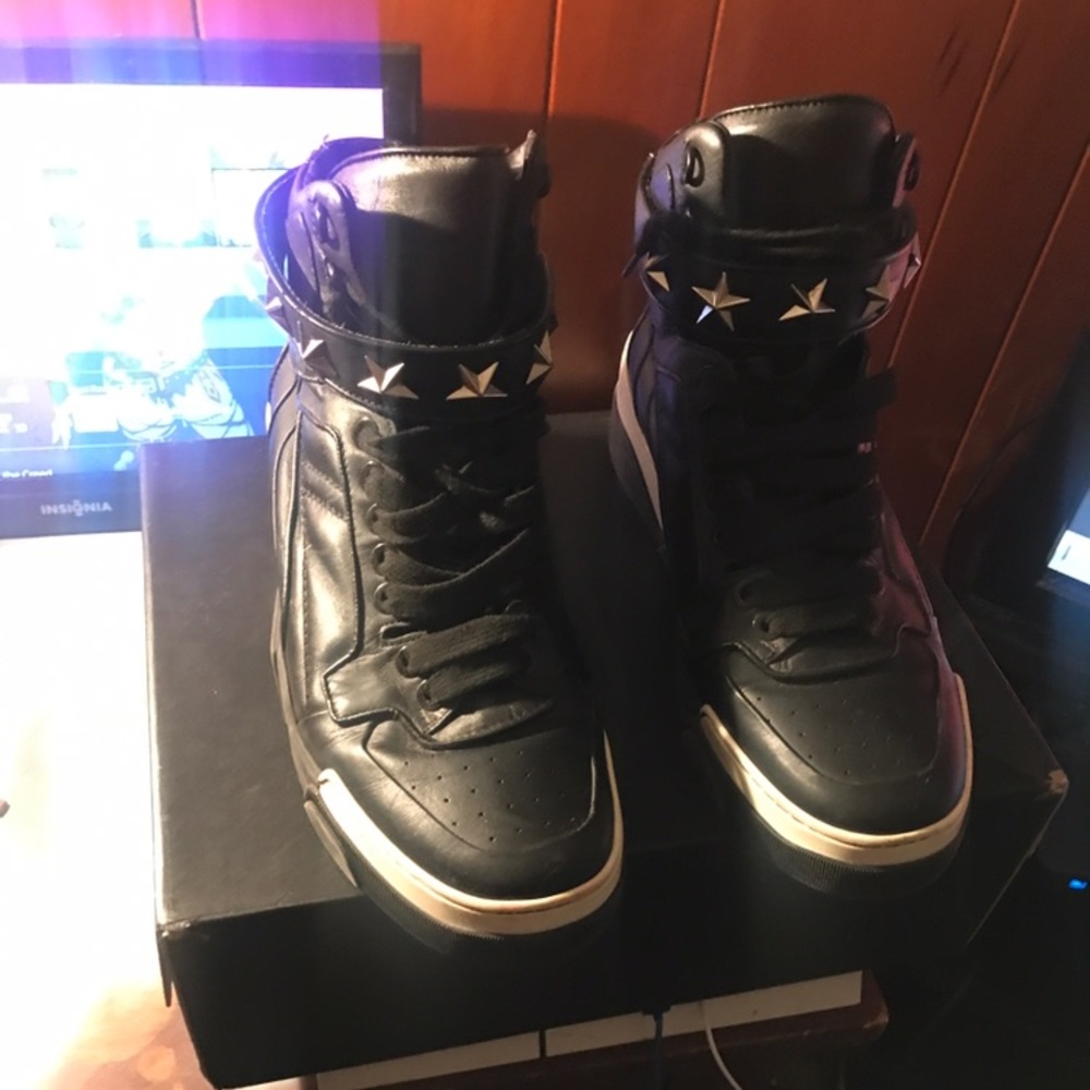 Givenchy sneakers