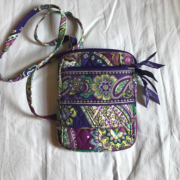 Vera Bradley crossbody bag - Picture 1 of 6