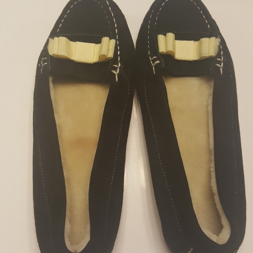 Slippers - Picture 3 of 3
