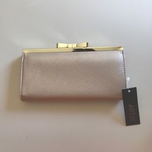 Brand new wallet