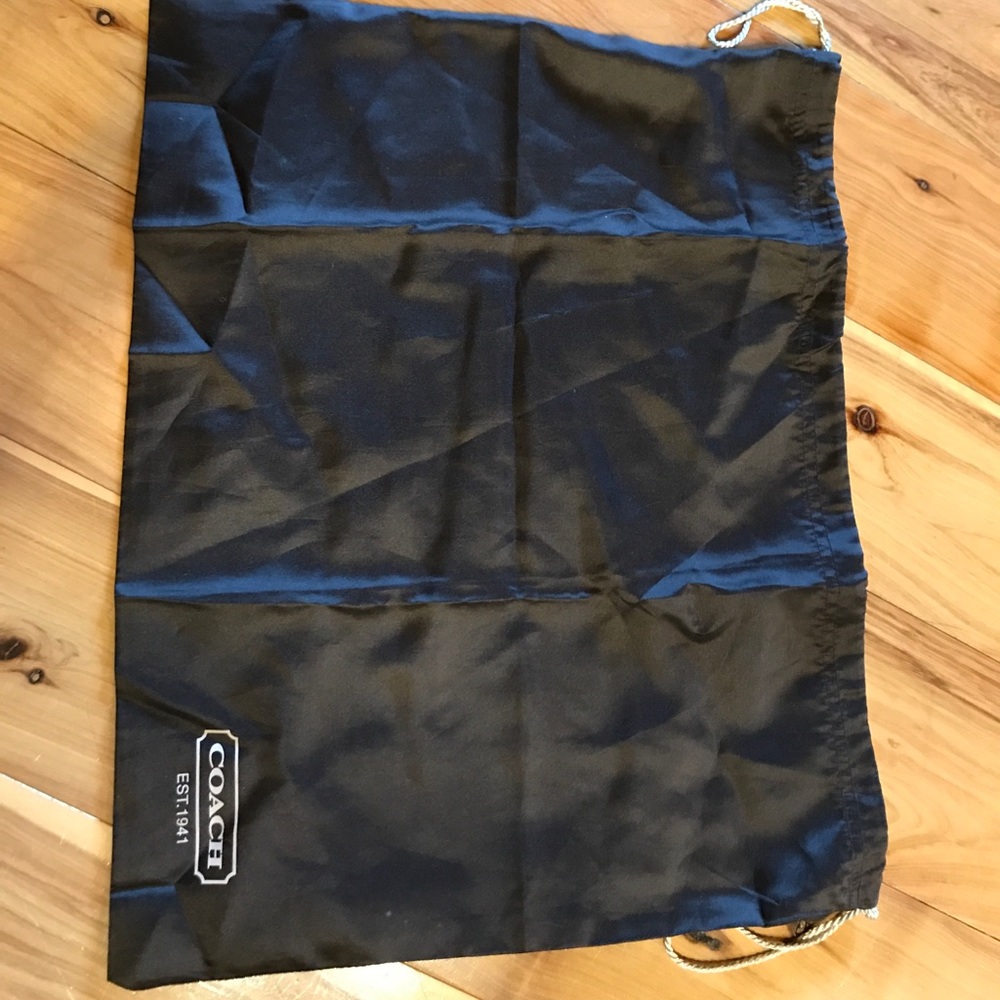 Authentic Coach signature carryall. - Picture 6 of 7