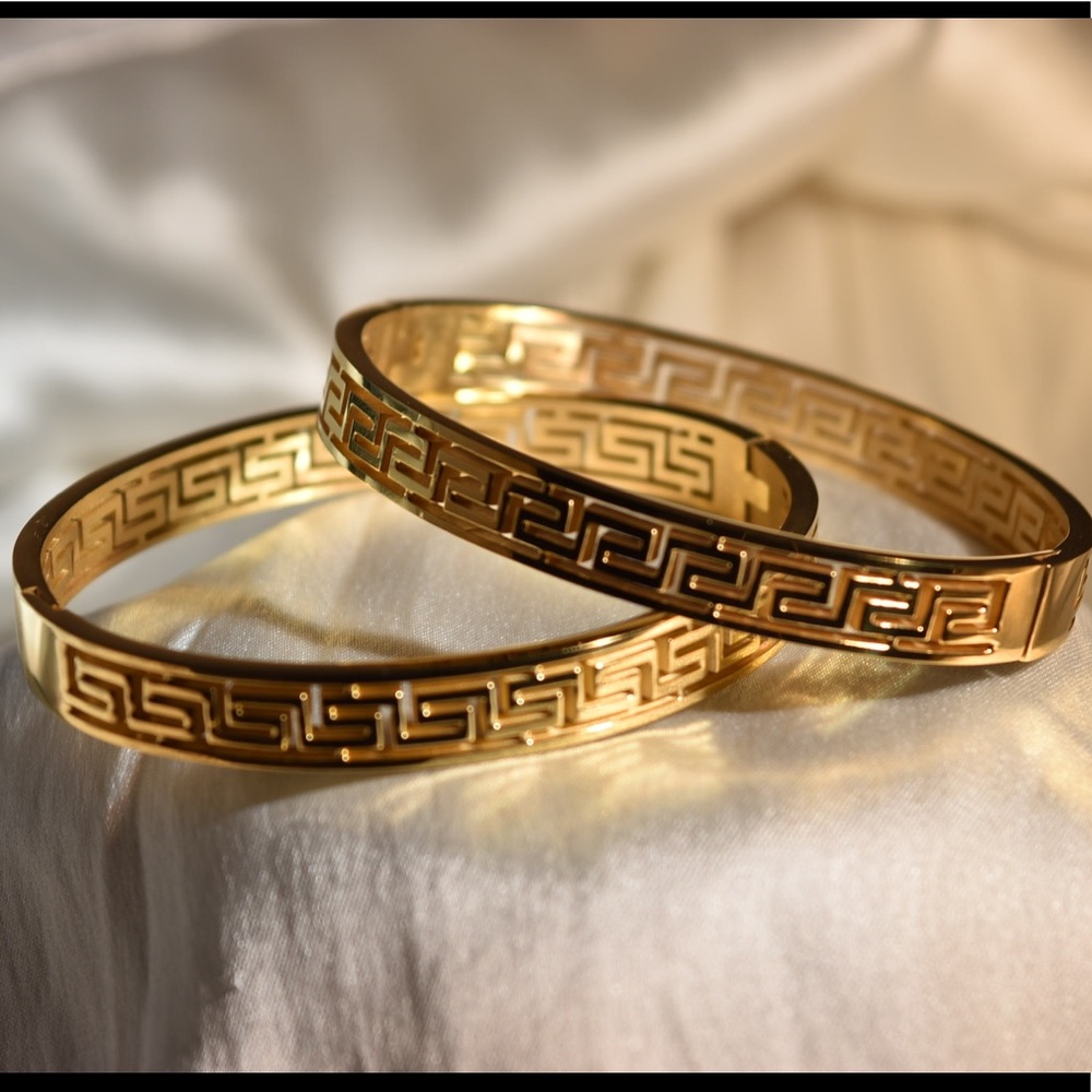 2 pc Bracelet Set