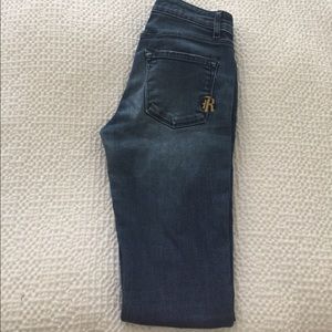 Rich & skinny jeans