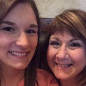 Meet your Posher, Annette