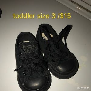 Black toddler converse size 3