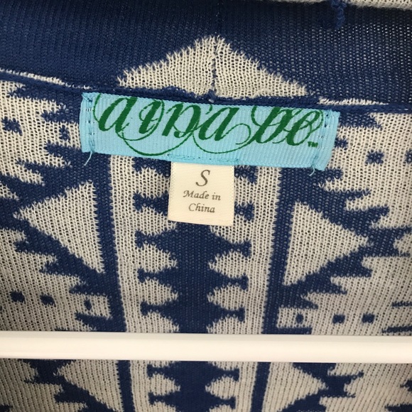 Francesca's cardigan - Picture 2 of 2