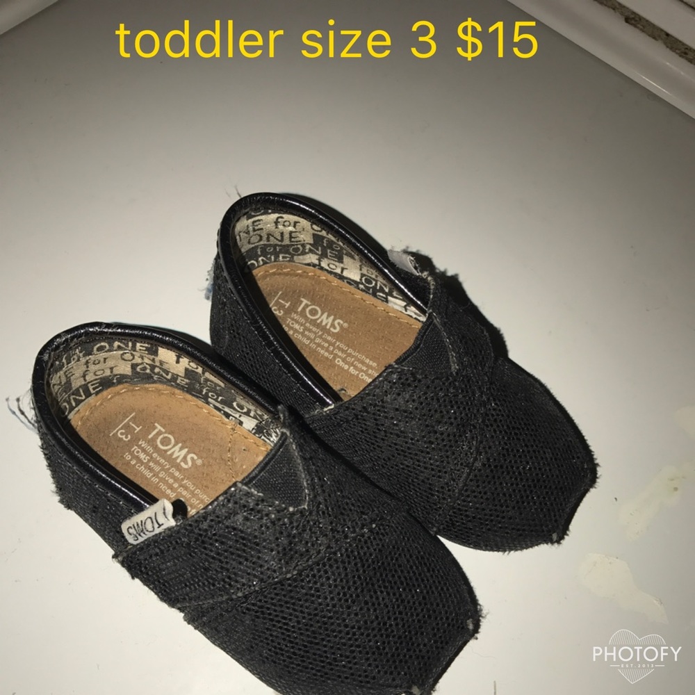 Black glitter toddler Toms
