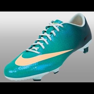 women's Nike mercurial veloce fg