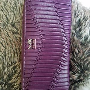 Coach Gathered Leather Wallet