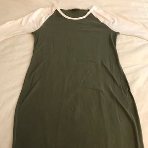 Small Julia- small bleach spot