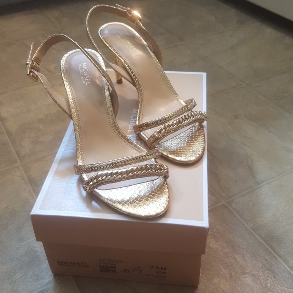 Michael Kors Jackie mid sandals