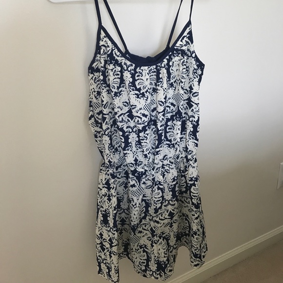 Romper - Picture 1 of 4