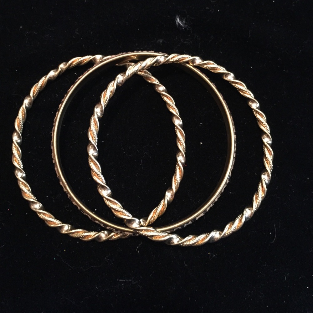 (3) gold toned bangles