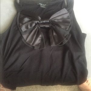 White House Black market top