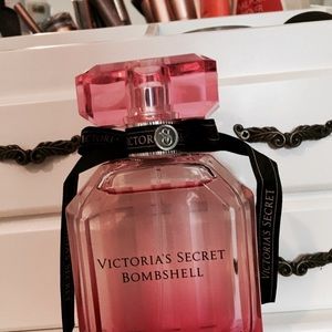 Victoria's Secret Bombshell Eau de Parfum